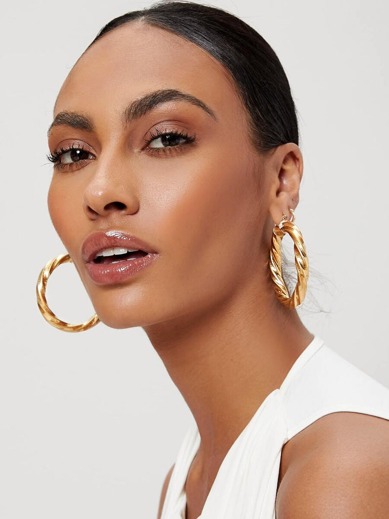 TWIST HOOP EARRINGS